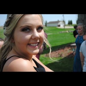 Meet your Posher, Allison